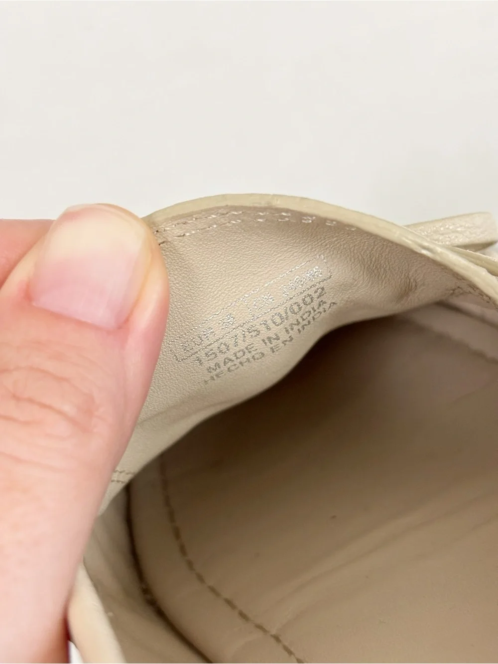 Zara Gathered Soft Leather Loafers in Off White Size 38